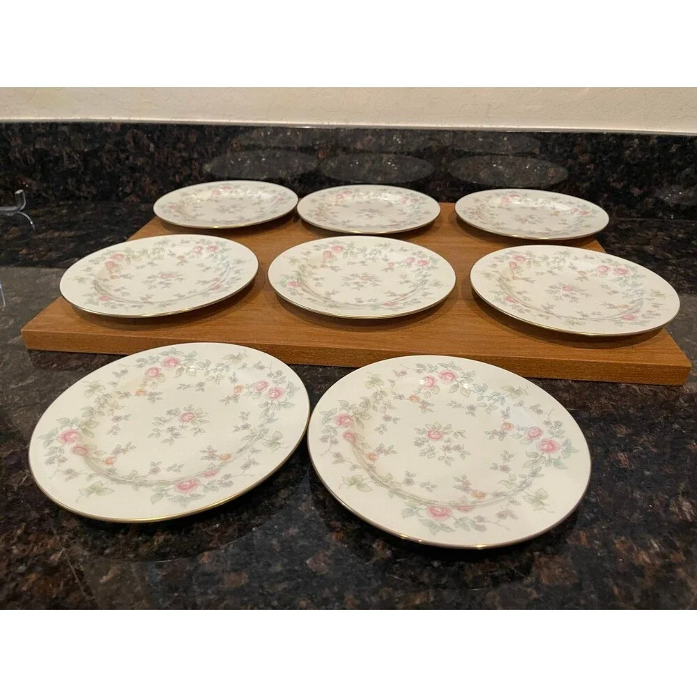 8 Pfaltzgraff Rosemont bread and butter Plates 6.5 inches